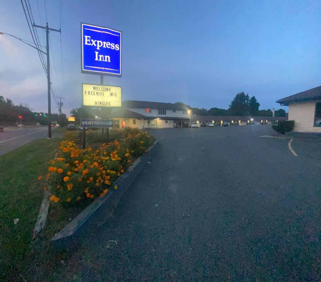 Express Inn Чикопи Экстерьер фото